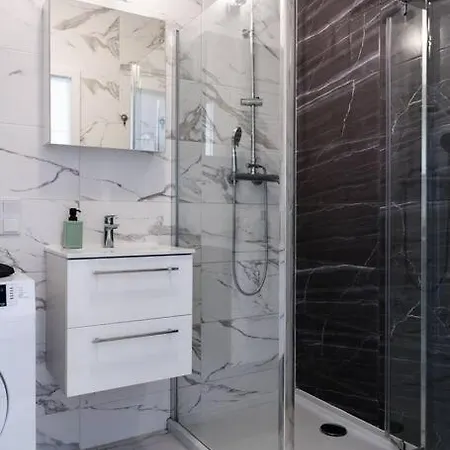 Appartement Apartament Zajezdnia Wrzeszcz 1 Gdańsk